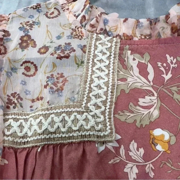 Shop the Mint Making Moves Mauve Pink Floral Print Chiffon Blouse Sz M - Picture 8 of 16